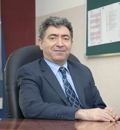 Dr Farhad Tayebipour